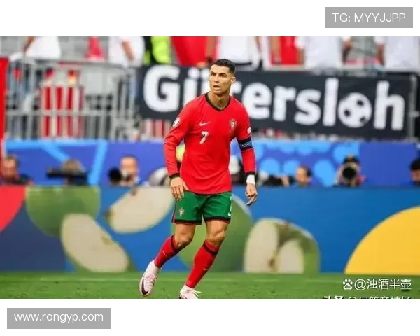 利物浦足球明星C罗的辉煌生涯与成就全解析