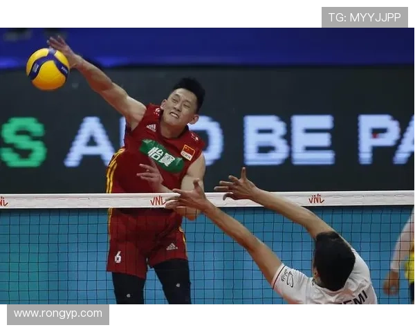 武汉排球队在全国排球意识排行榜中荣获第六名展现出强大实力与潜力